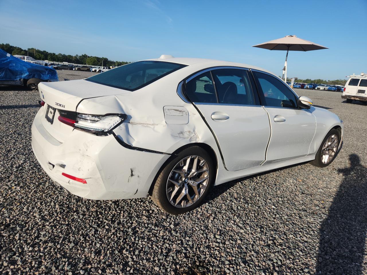 2025 BMW 330I — снимка 3