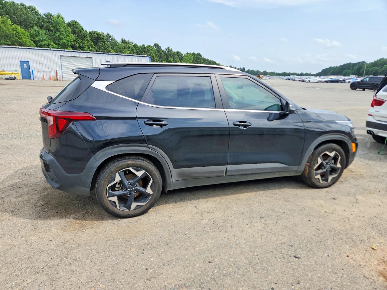 2024 KIA SELTOS EX — снимка 3