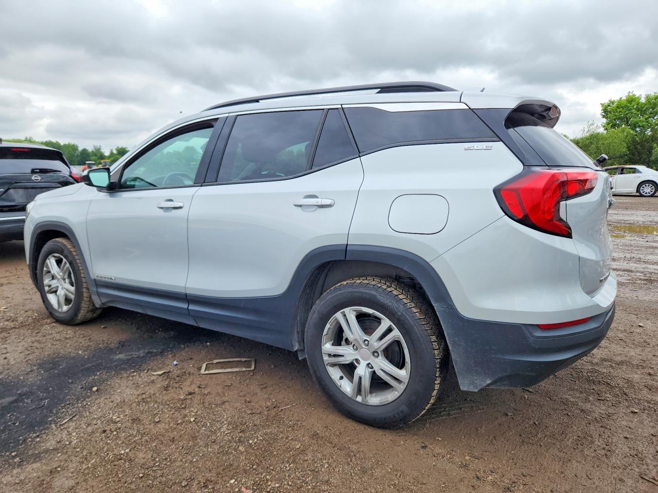 2020 GMC TERRAIN SLE — снимка 2