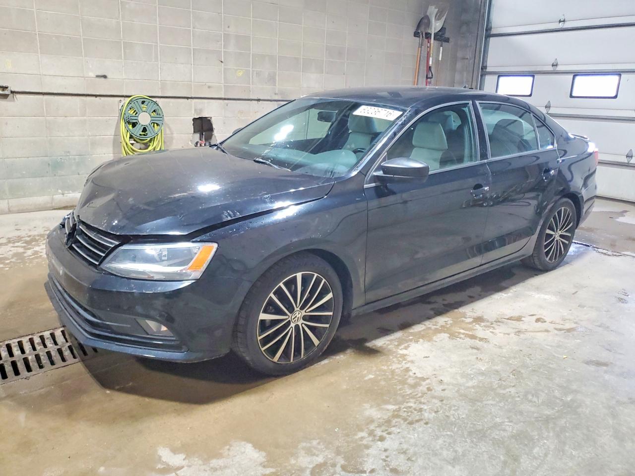 2015 VOLKSWAGEN JETTA SE