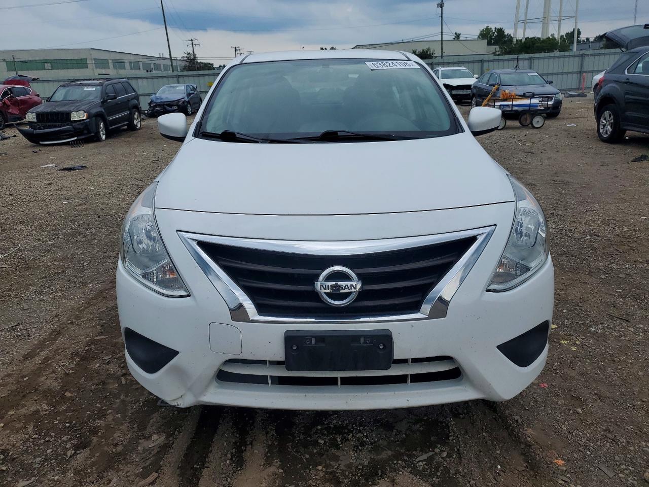 2019 NISSAN VERSA SV — снимка 5