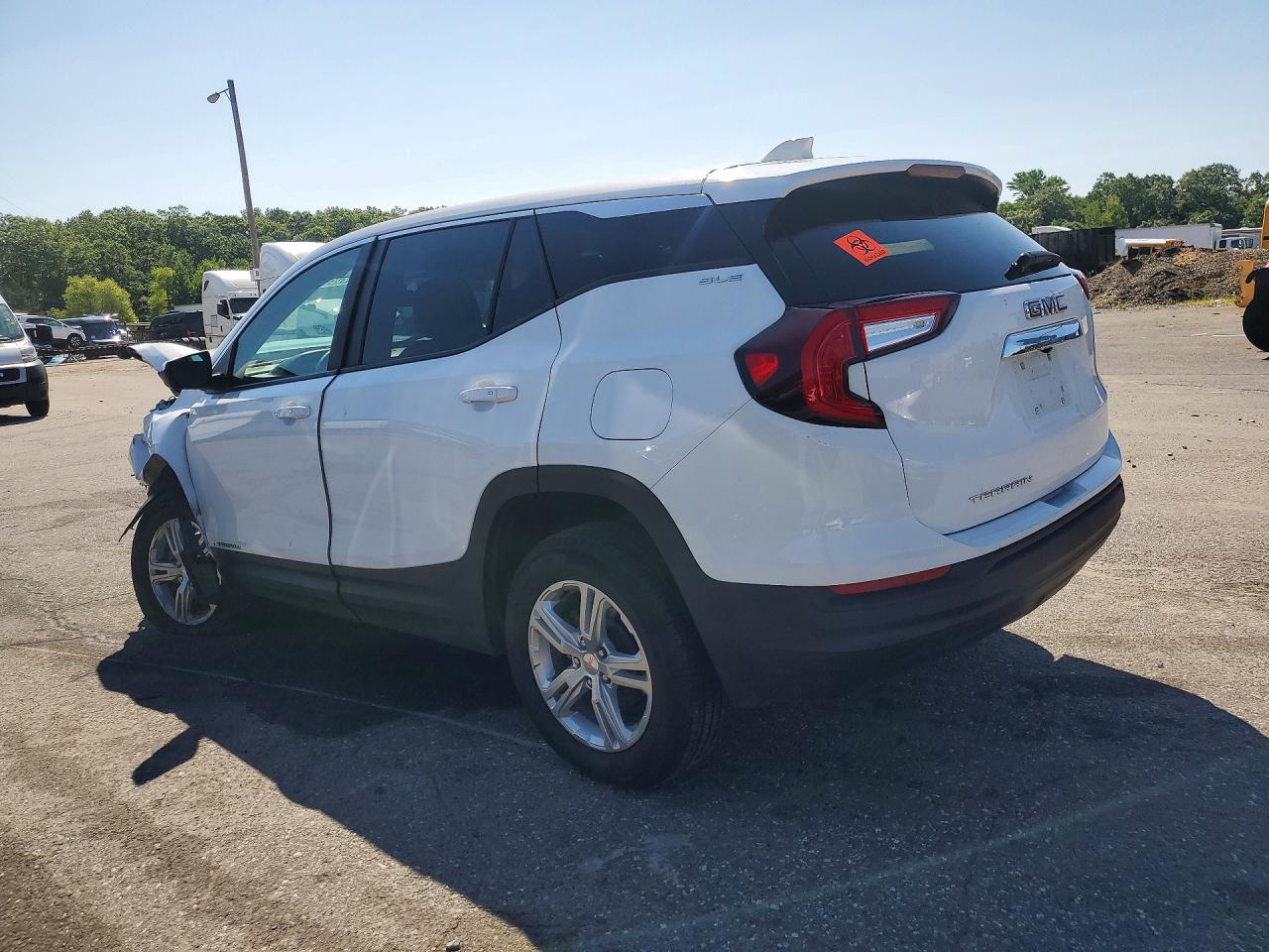 2024 GMC TERRAIN SLE — снимка 2