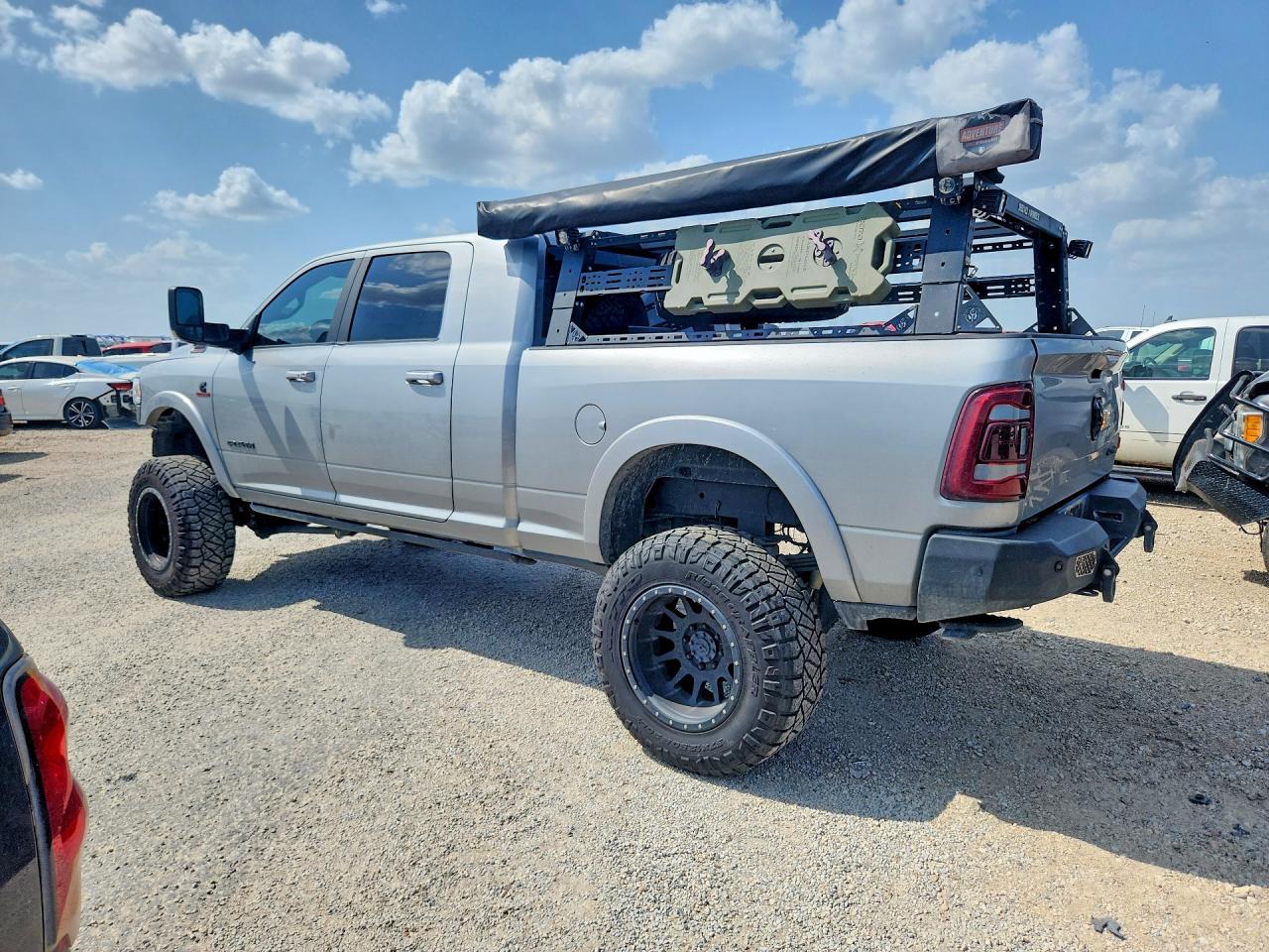 2021 RAM 3500 LARAMIE — снимка 2