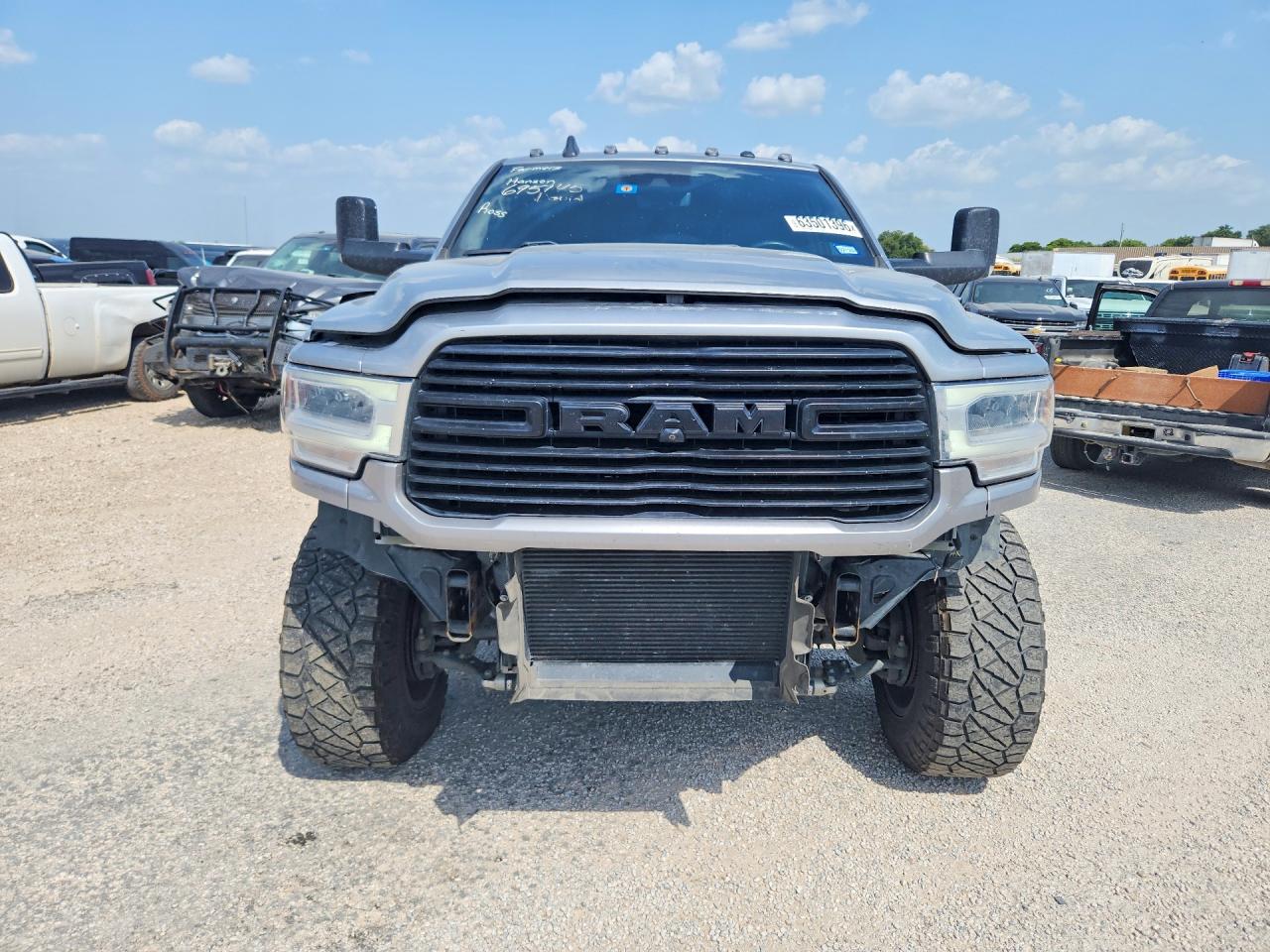 2021 RAM 3500 LARAMIE — снимка 5