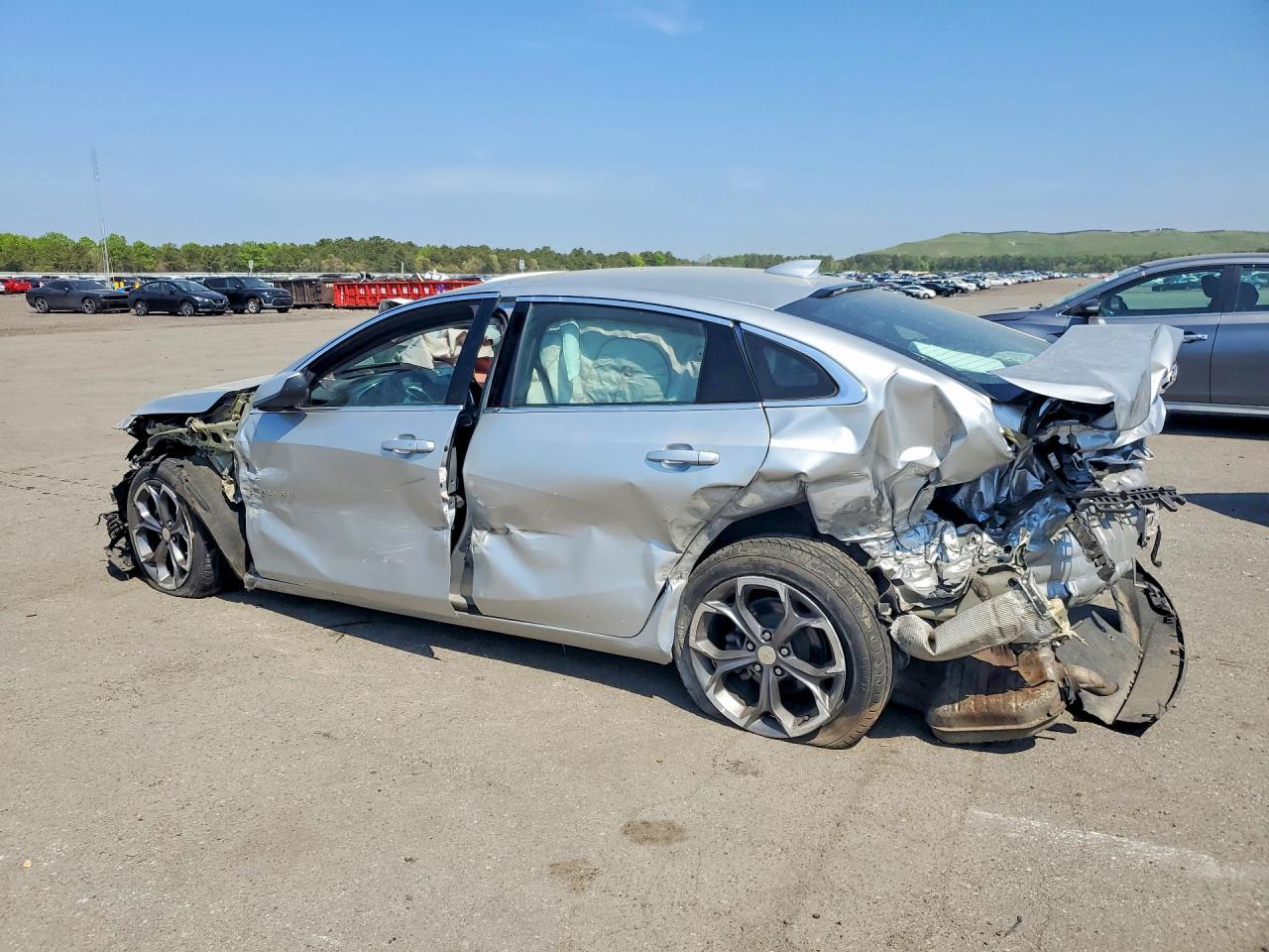 2021 CHEVROLET MALIBU LT — снимка 2
