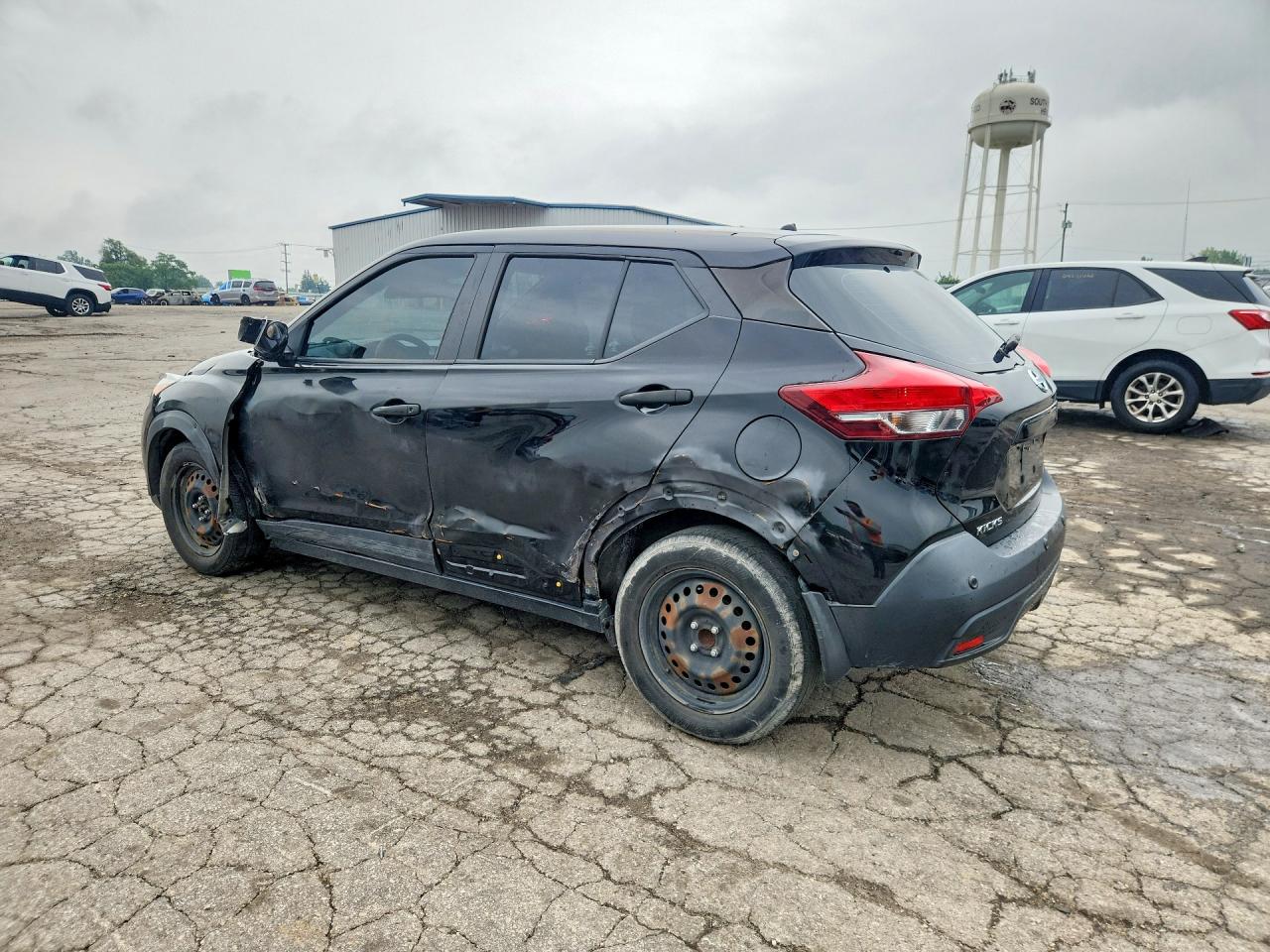 2020 NISSAN KICKS S — снимка 2