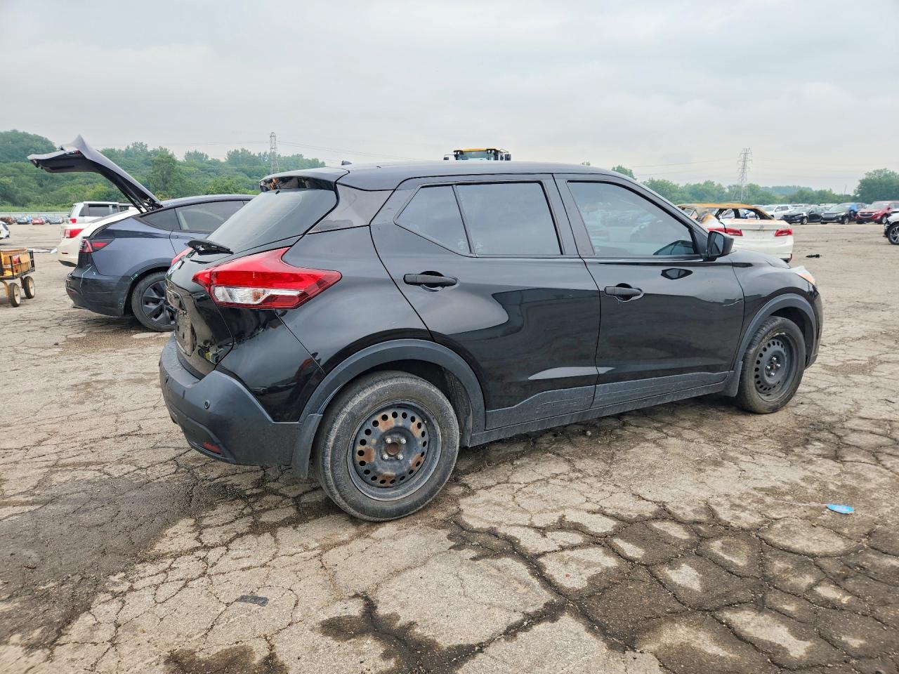 2020 NISSAN KICKS S — снимка 3