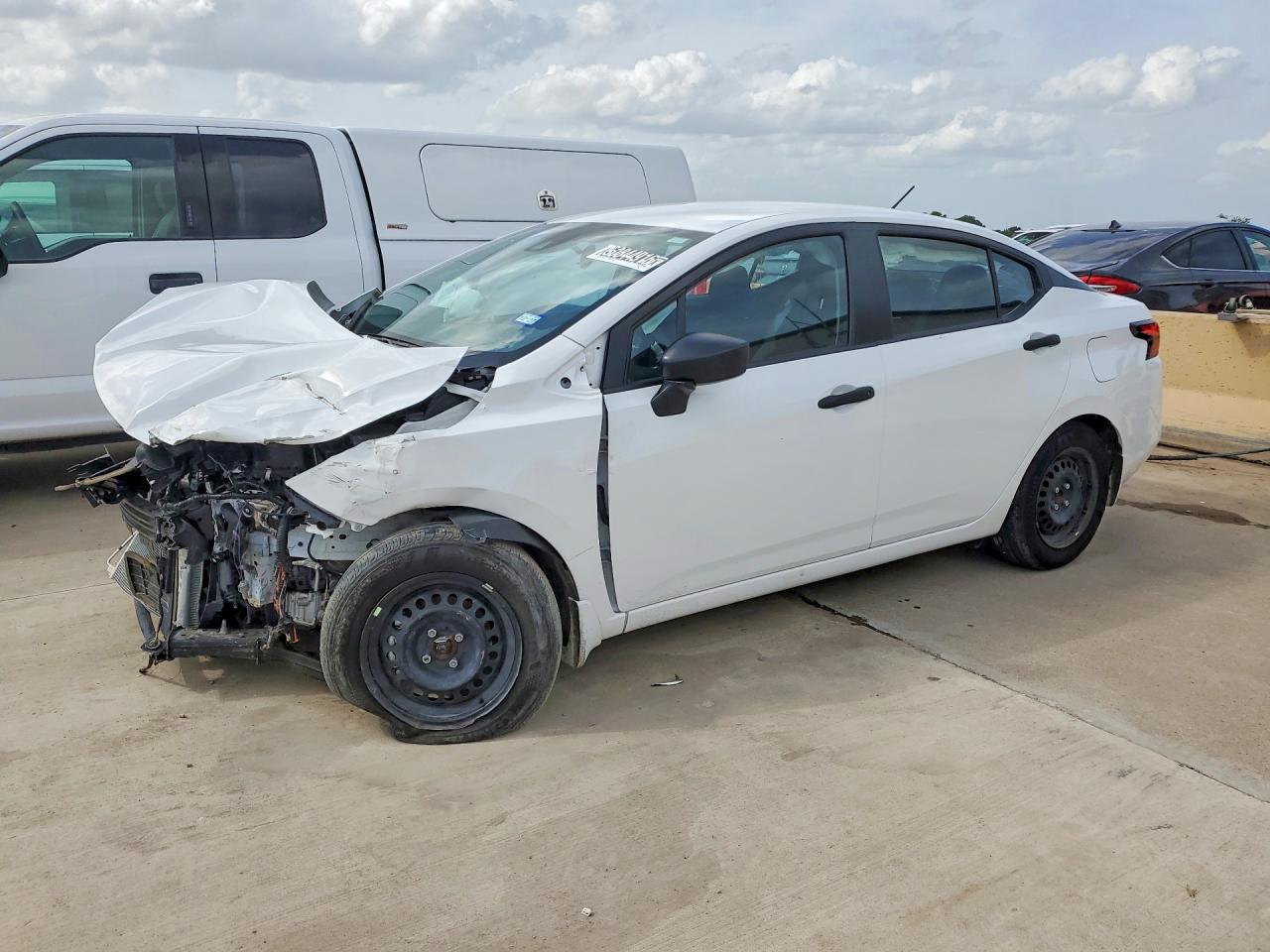 2025 NISSAN VERSA S