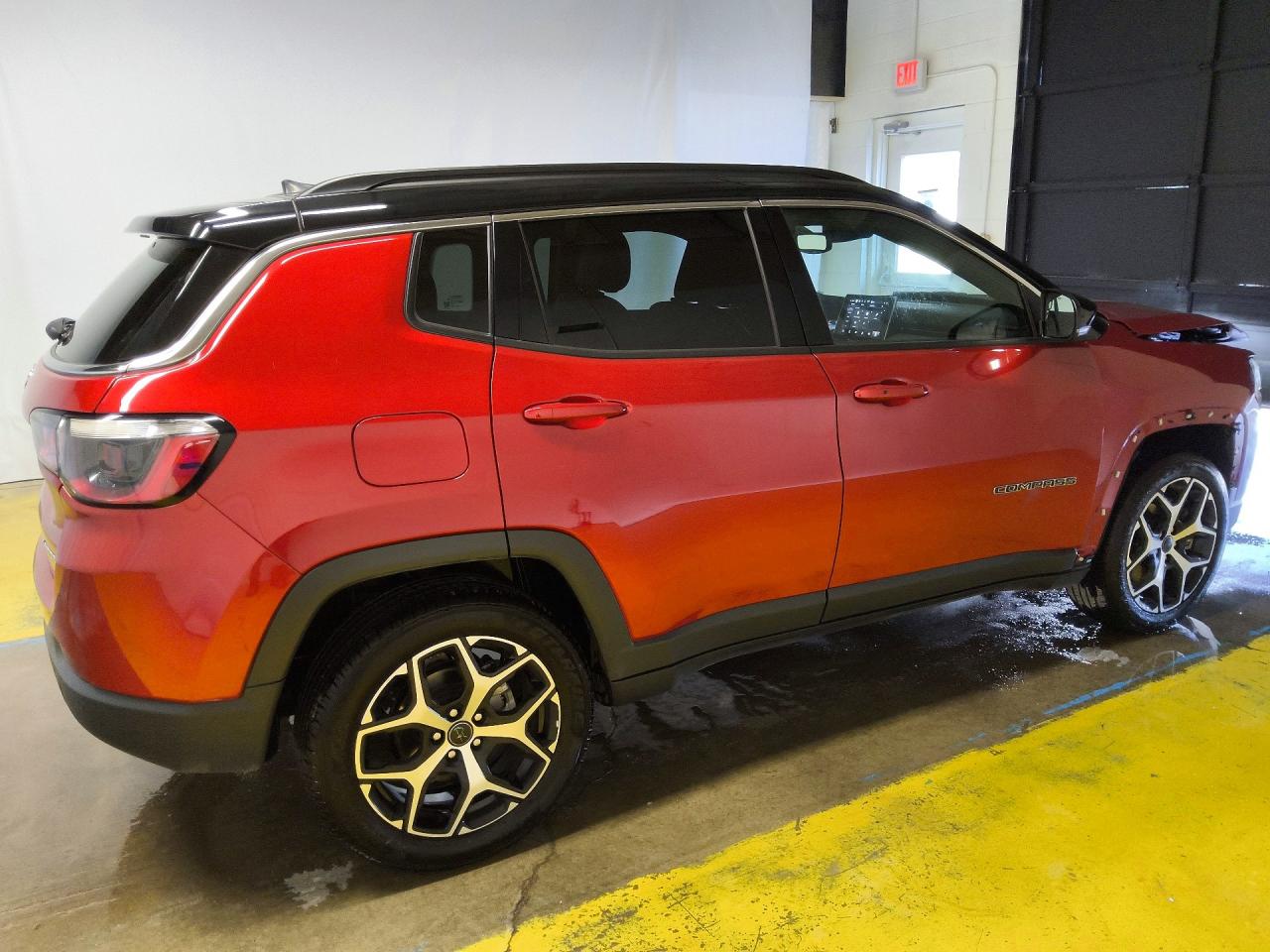 2025 JEEP COMPASS LIMITED — снимка 3