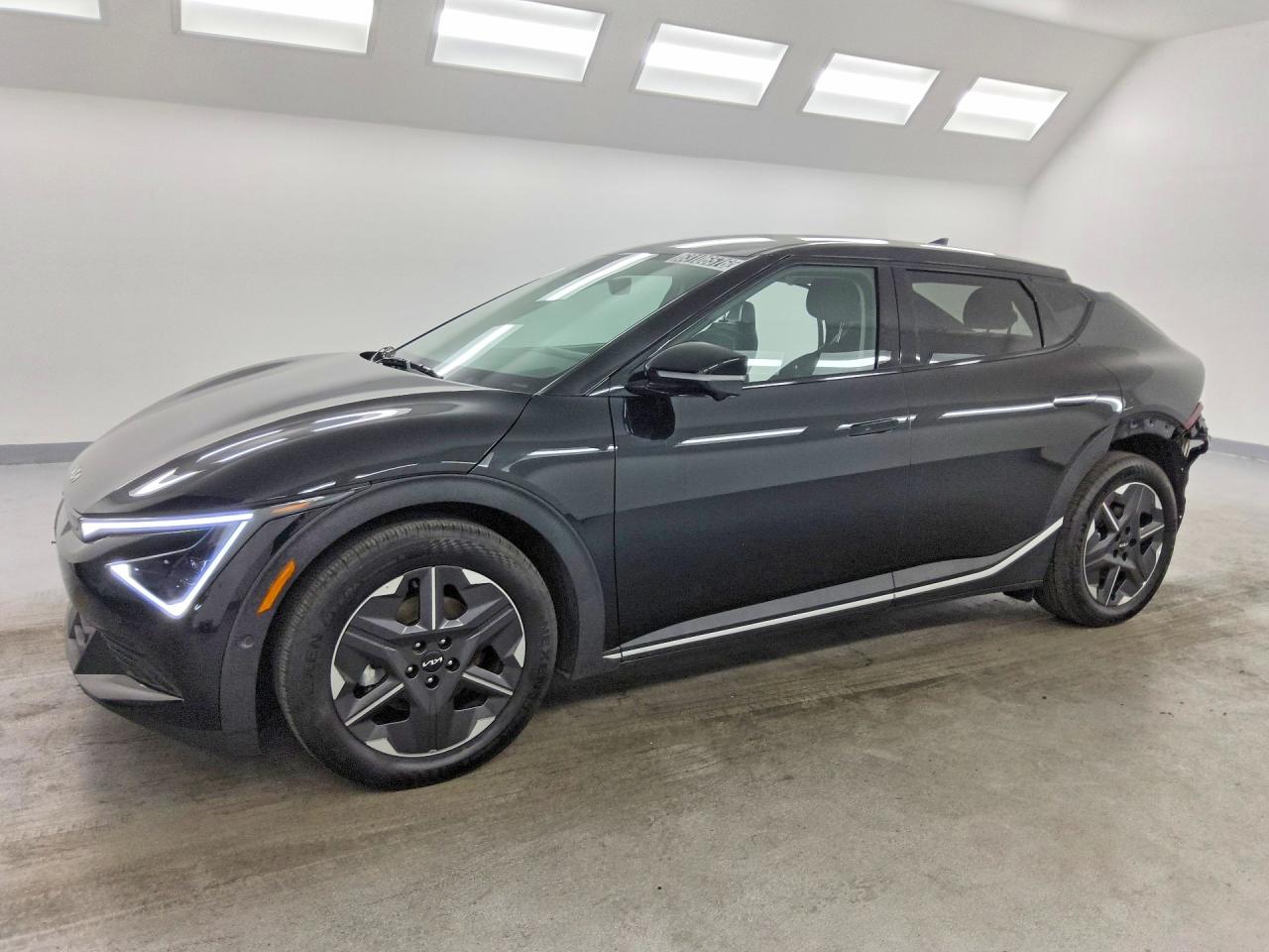 2025 KIA EV6 LIGHT LONG RANGE