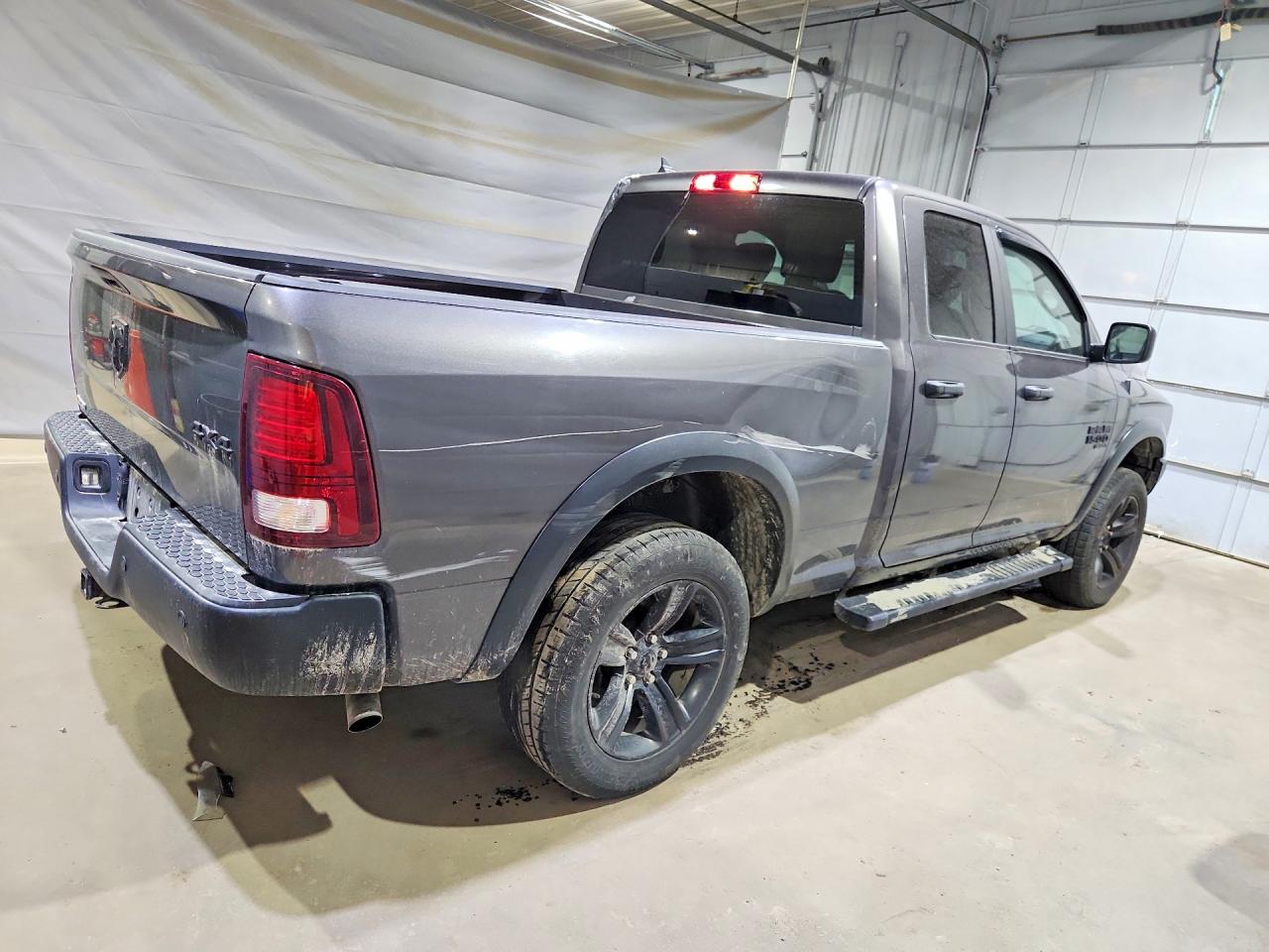 2021 RAM 1500 CLASSIC SLT — снимка 3