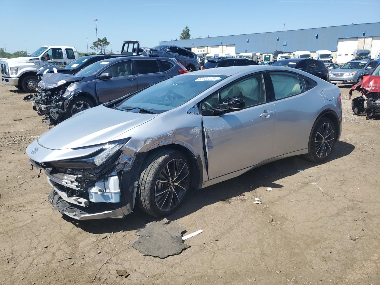 2024 TOYOTA PRIUS LE