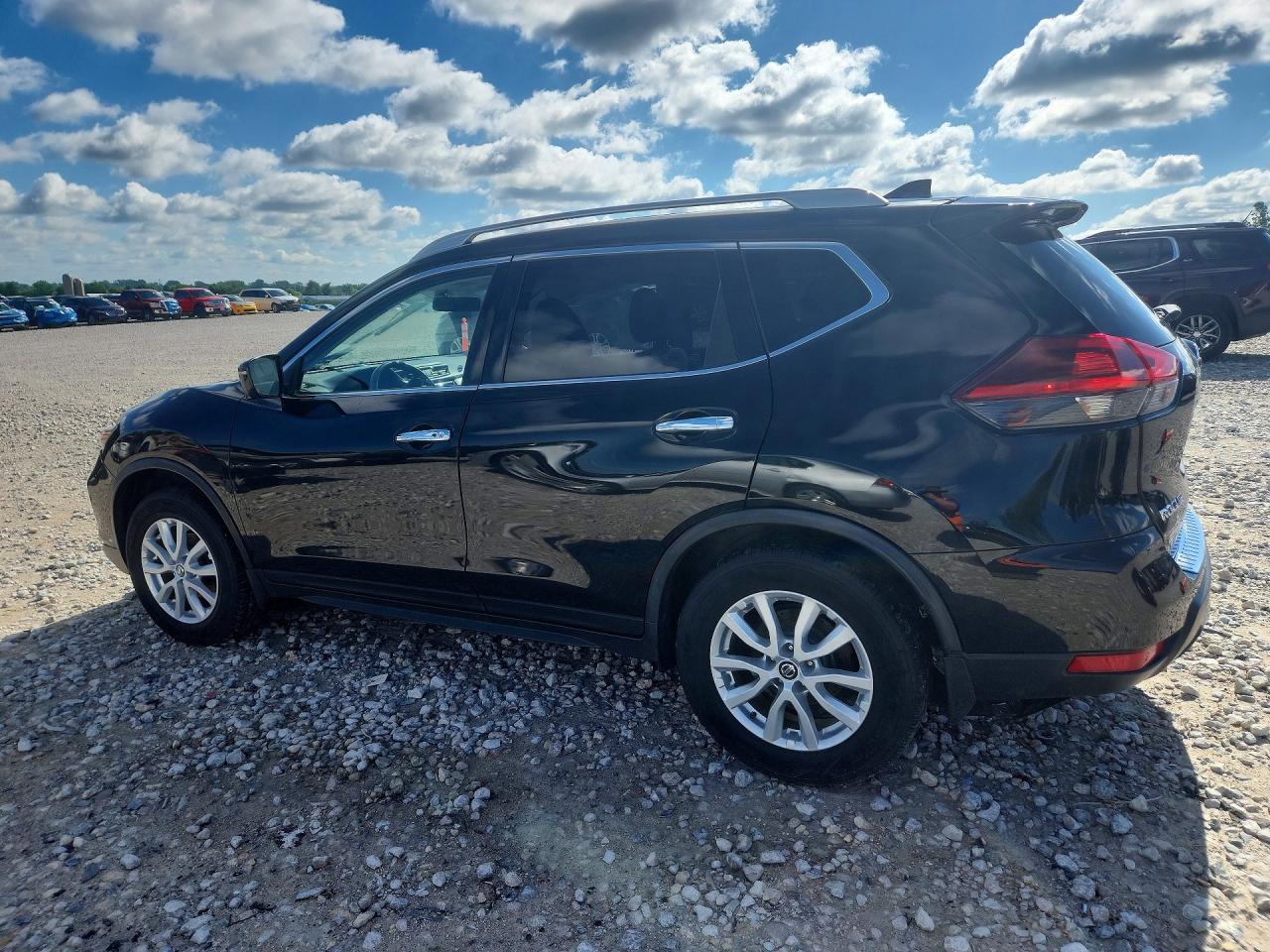 2018 NISSAN ROGUE SV — снимка 2