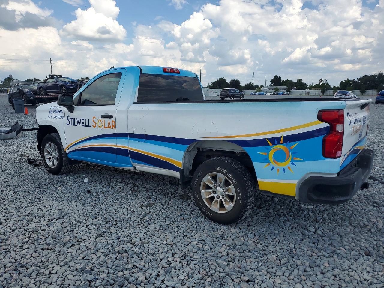 2021 CHEVROLET SILVERADO C1500 — снимка 2