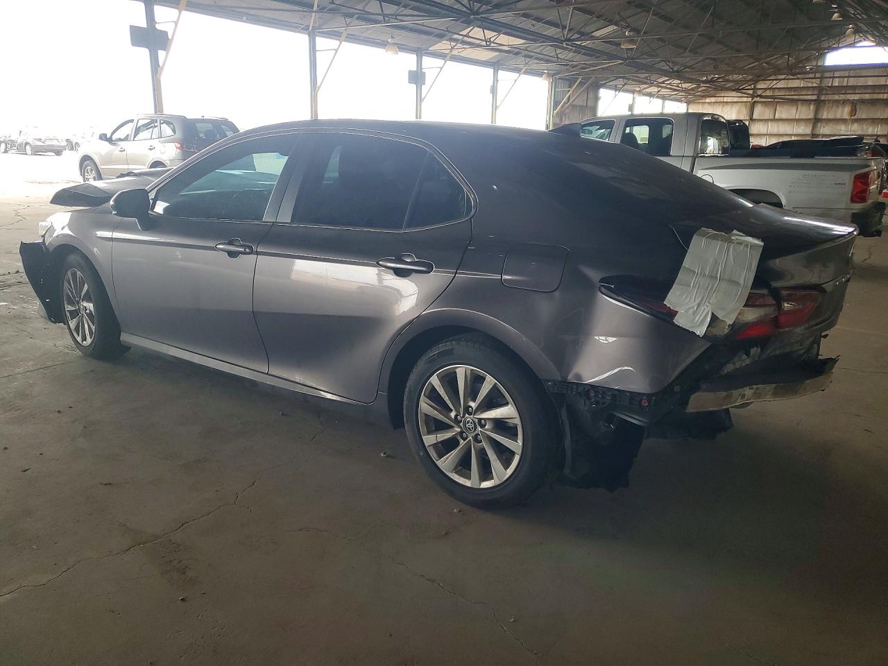 2023 TOYOTA CAMRY LE — снимка 2