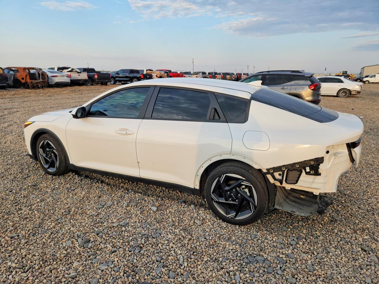 2025 KIA K4 EX — снимка 2