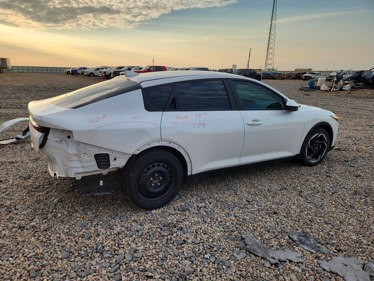 2025 KIA K4 EX — снимка 3