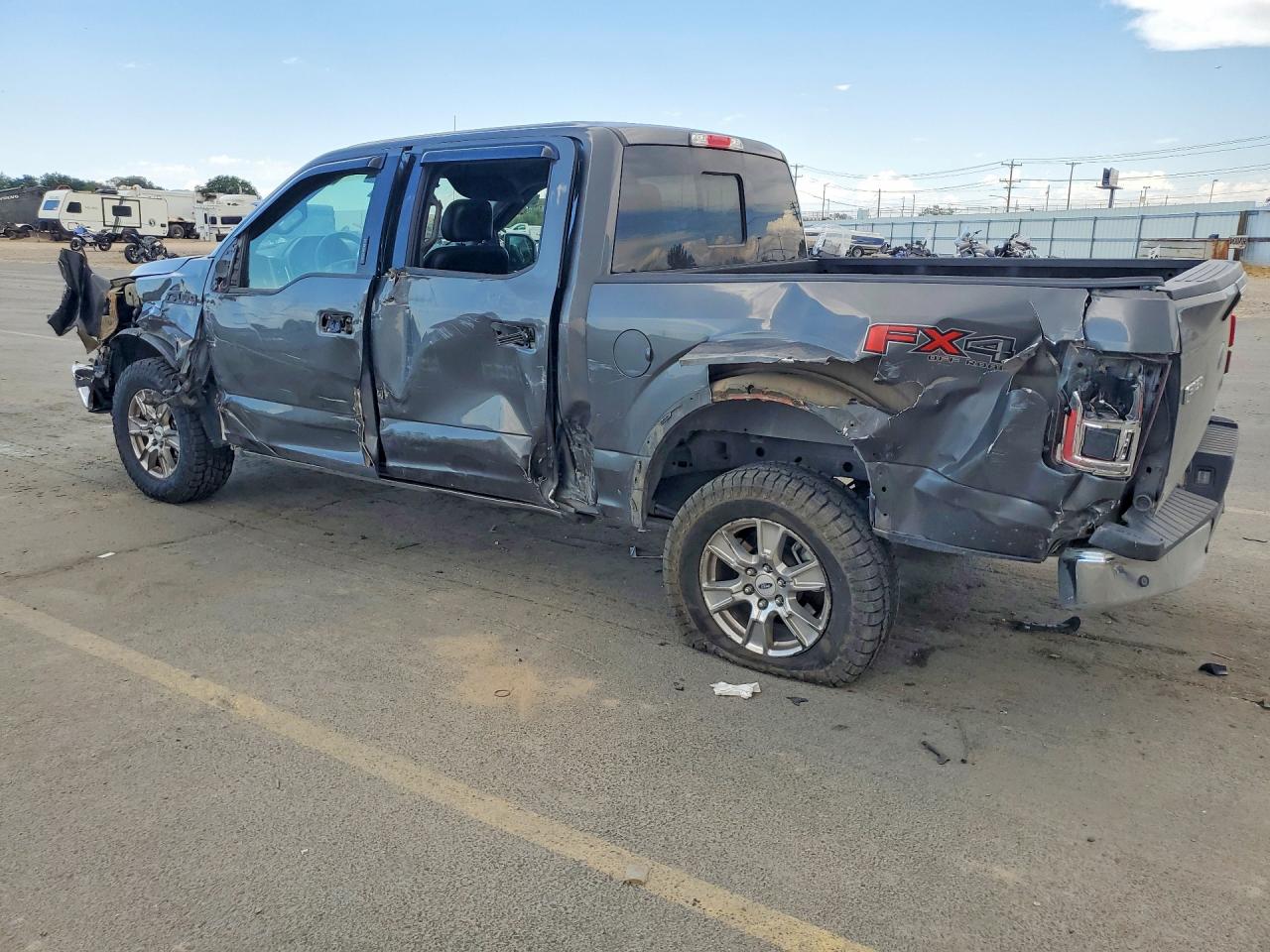 2015 FORD F150 SUPERCREW — снимка 2