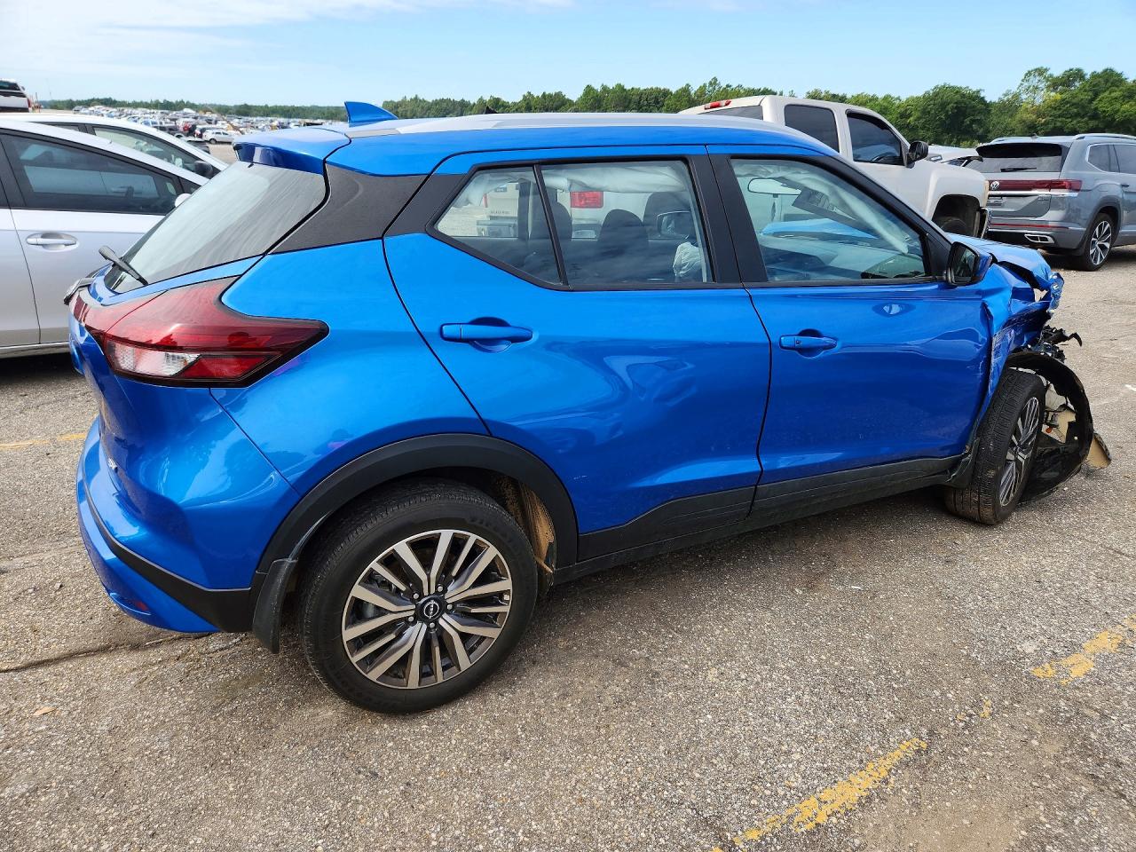 2023 NISSAN KICKS SV — снимка 3