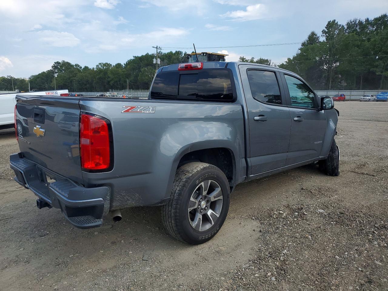 2019 CHEVROLET COLORADO Z71 — снимка 3