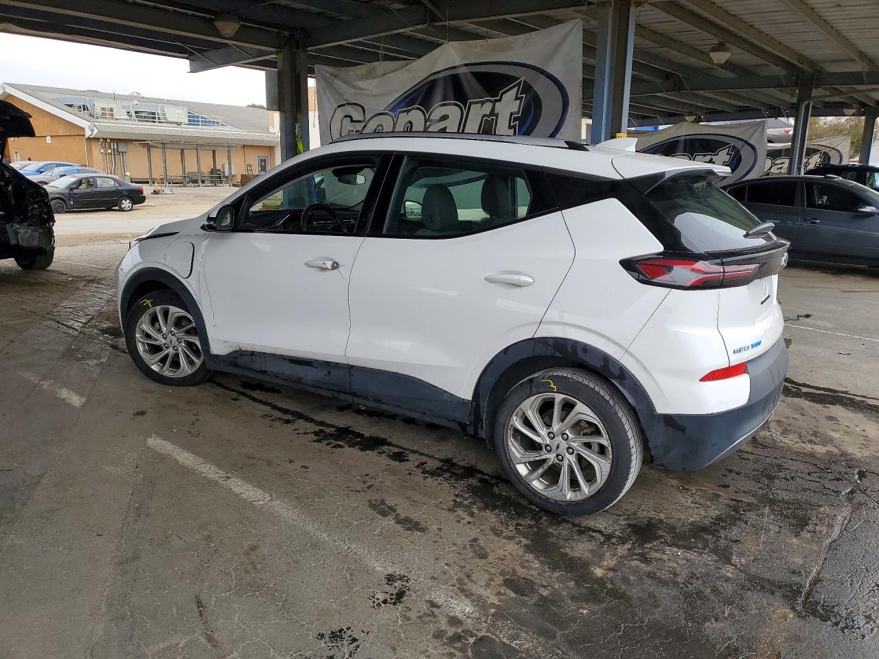 2023 CHEVROLET BOLT EUV LT — снимка 2