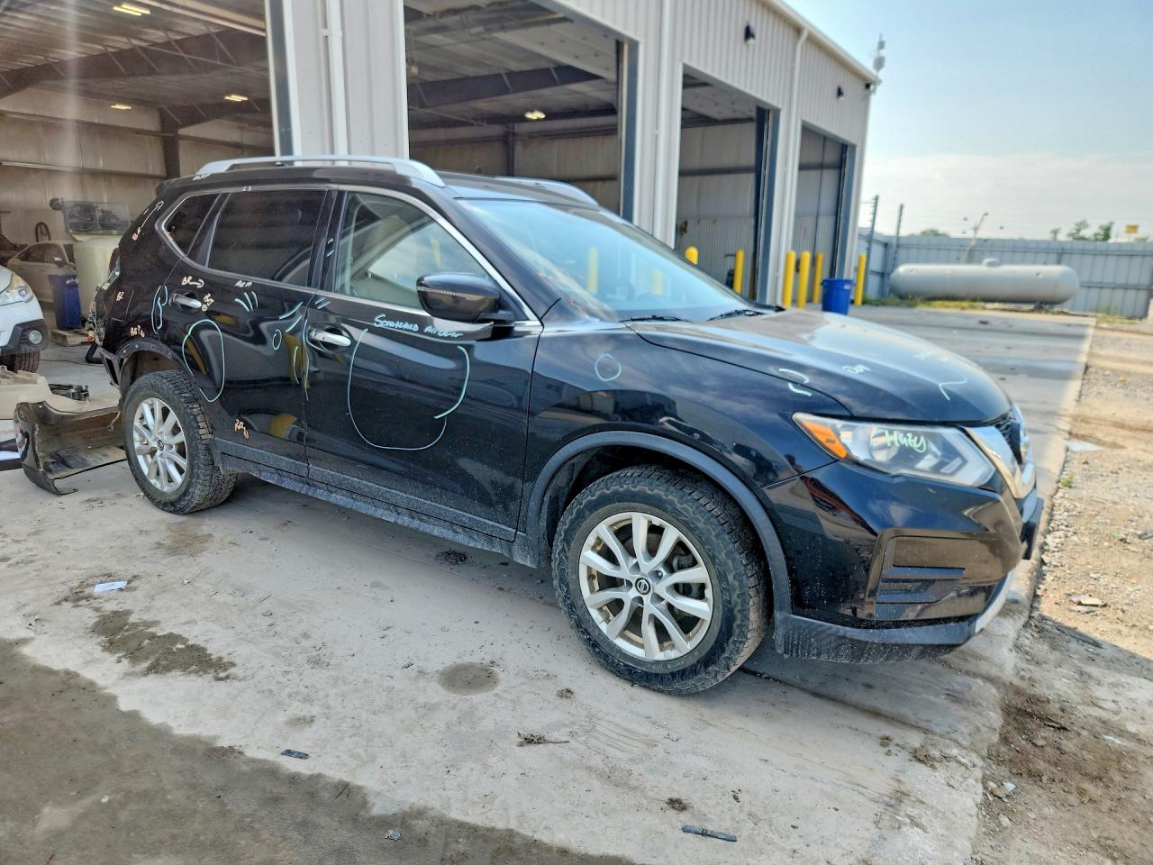 2017 NISSAN ROGUE SV — снимка 4
