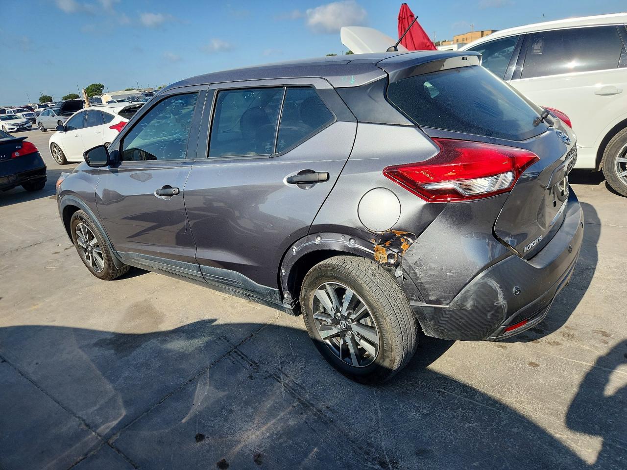 2020 NISSAN KICKS S — снимка 2