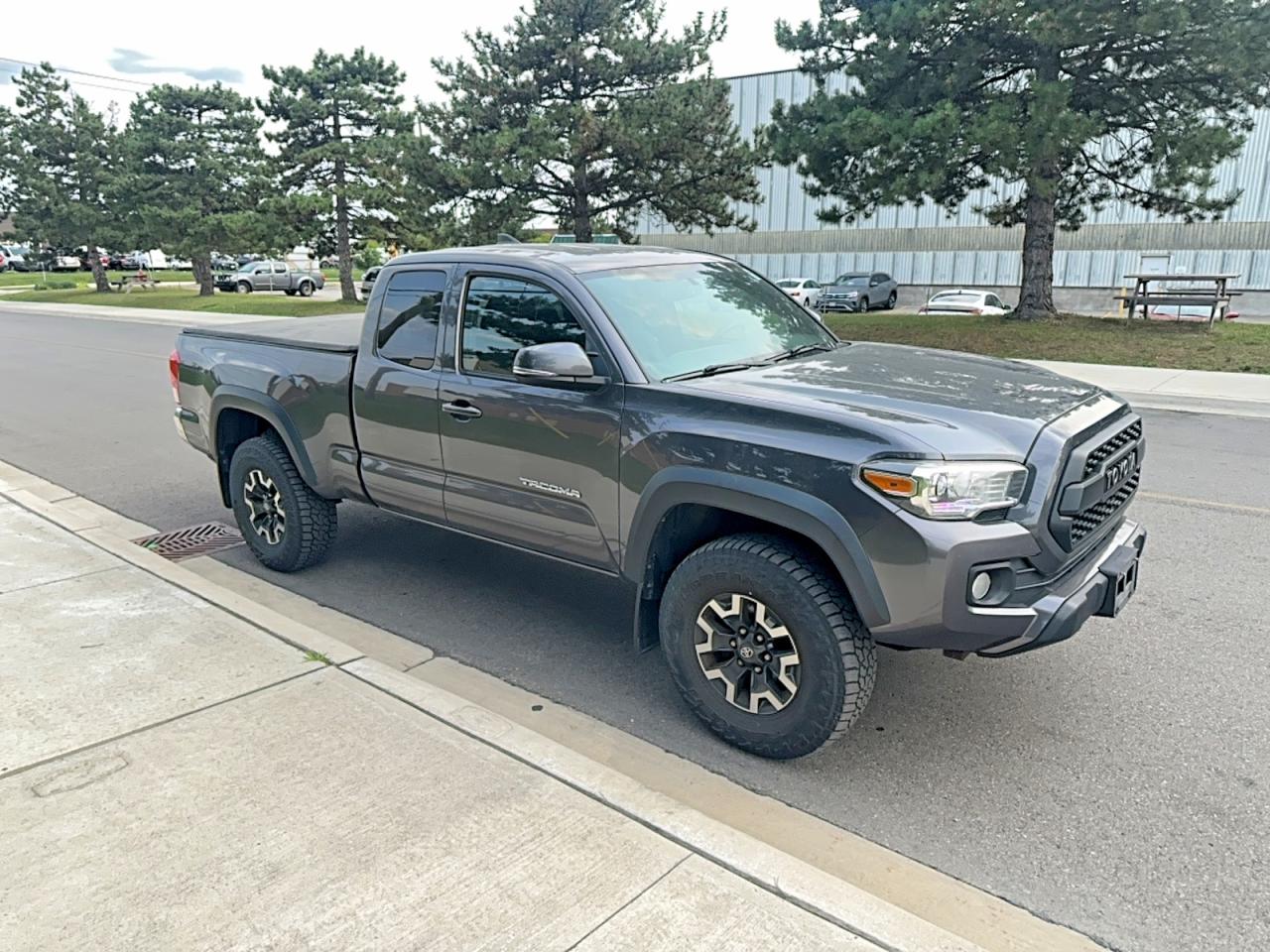 2016 TOYOTA TACOMA SR5 V6