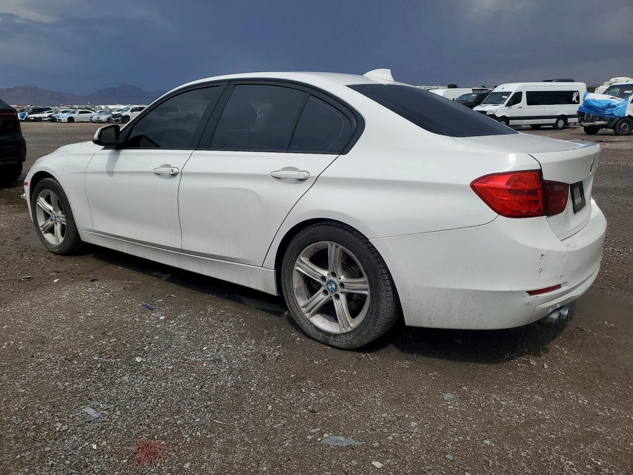 2014 BMW 328 I SULEV — снимка 2