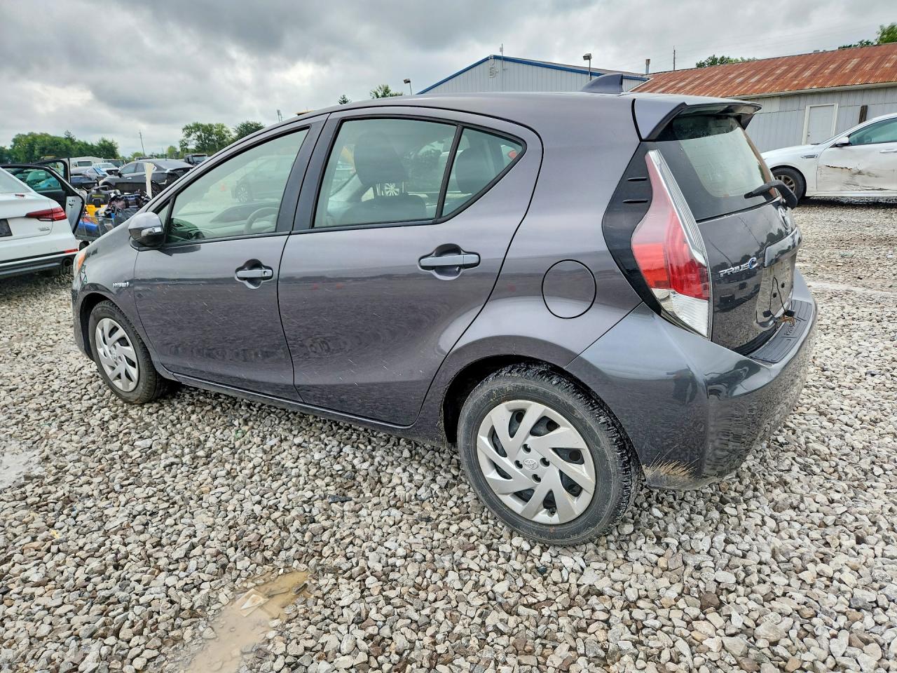 2015 TOYOTA PRIUS C — снимка 2