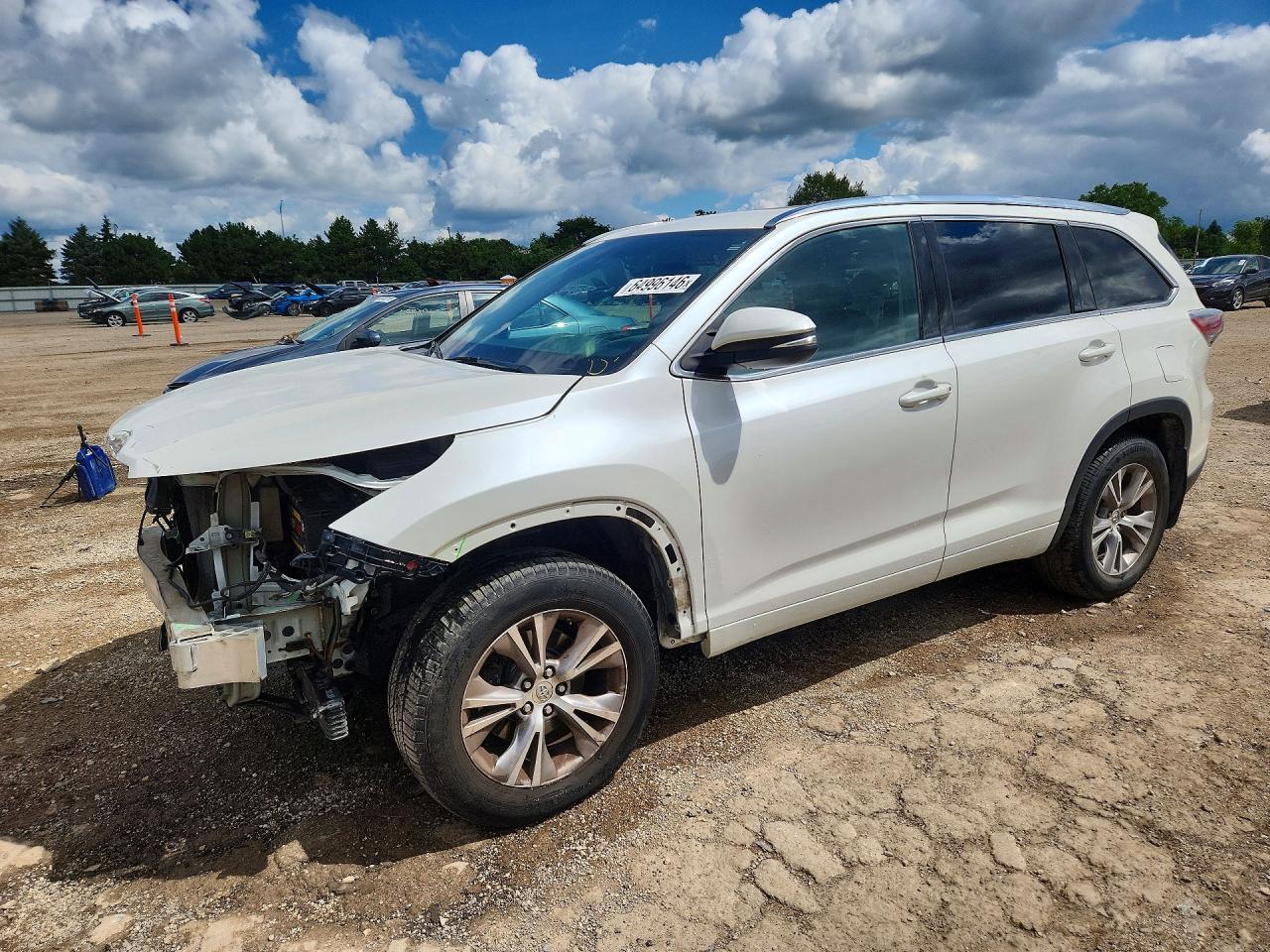 2015 TOYOTA HIGHLANDER XLE