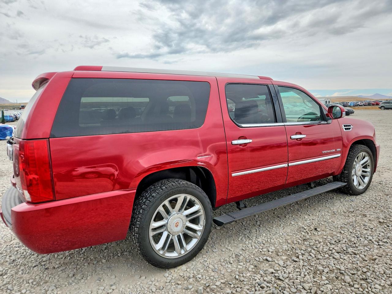2013 CADILLAC ESCALADE ESV PLATINUM — снимка 3