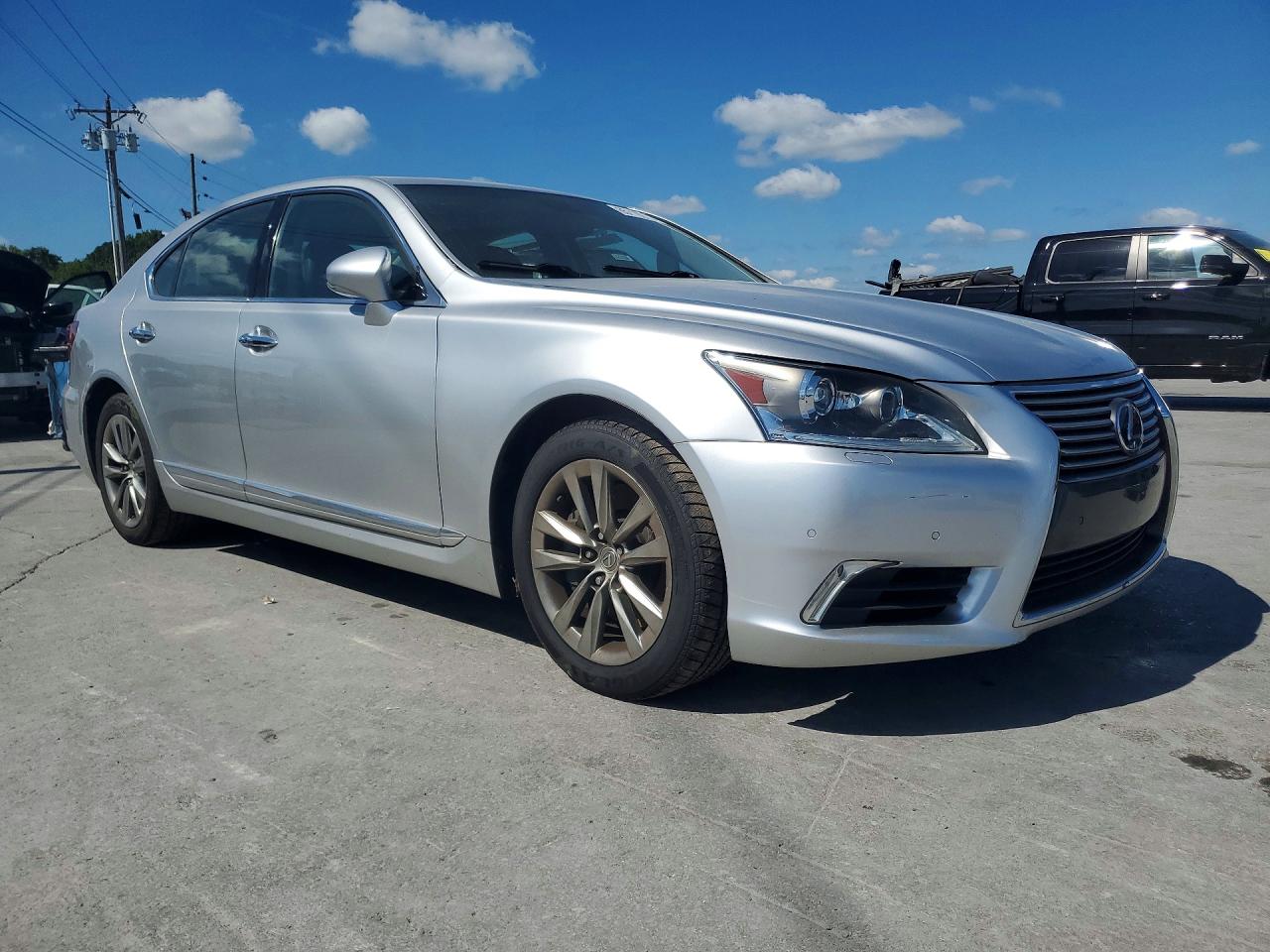 2014 LEXUS LS 460 — снимка 4