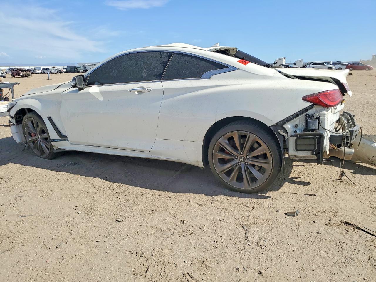 2021 INFINITI Q60 LUXE — снимка 2