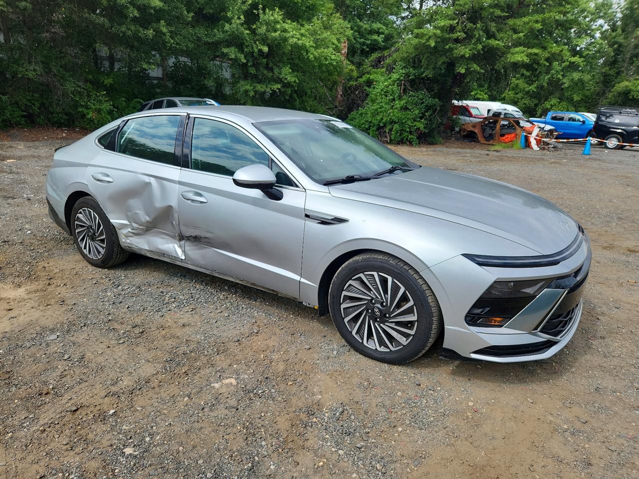 2025 HYUNDAI SONATA HYBRID SEL — снимка 4