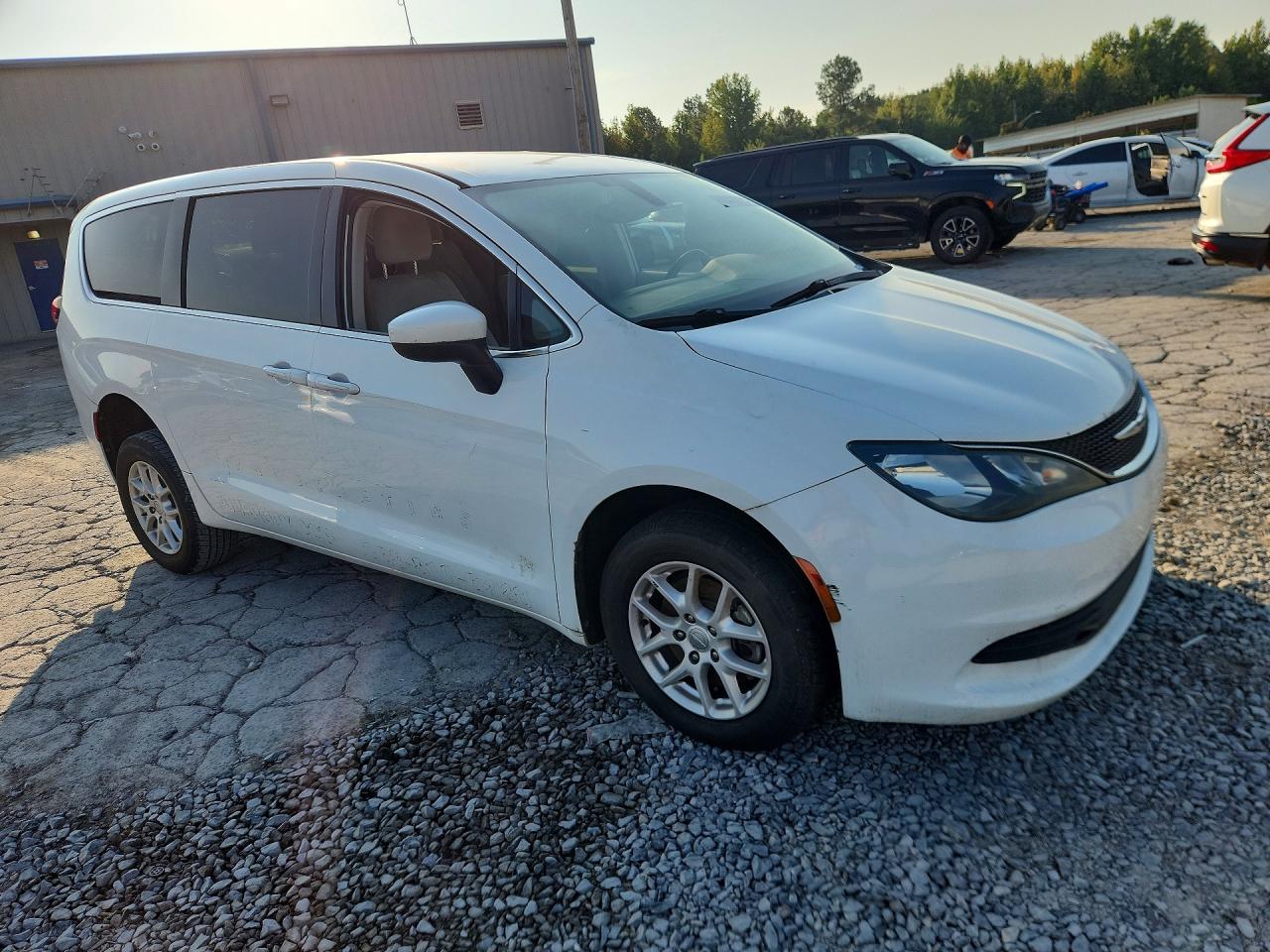 2017 CHRYSLER PACIFICA LX — снимка 4
