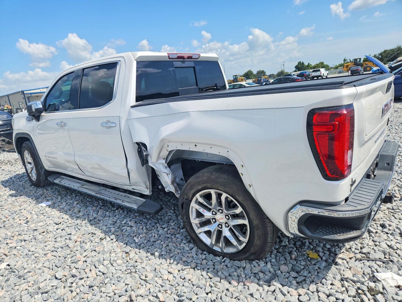 2020 GMC SIERRA C1500 SLT — снимка 2