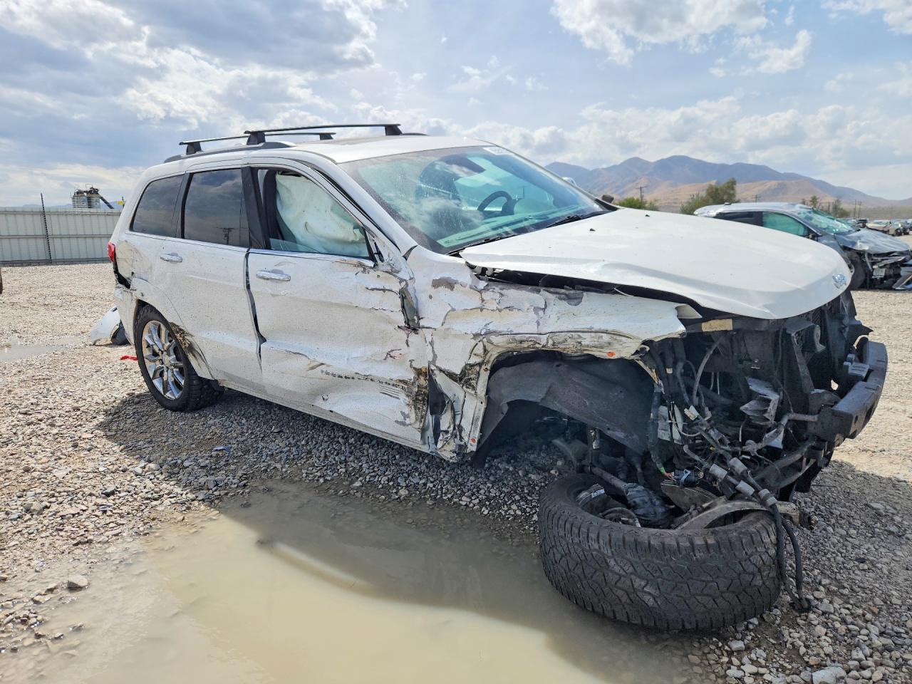 2016 JEEP GRAND CHEROKEE SUMMIT — снимка 4