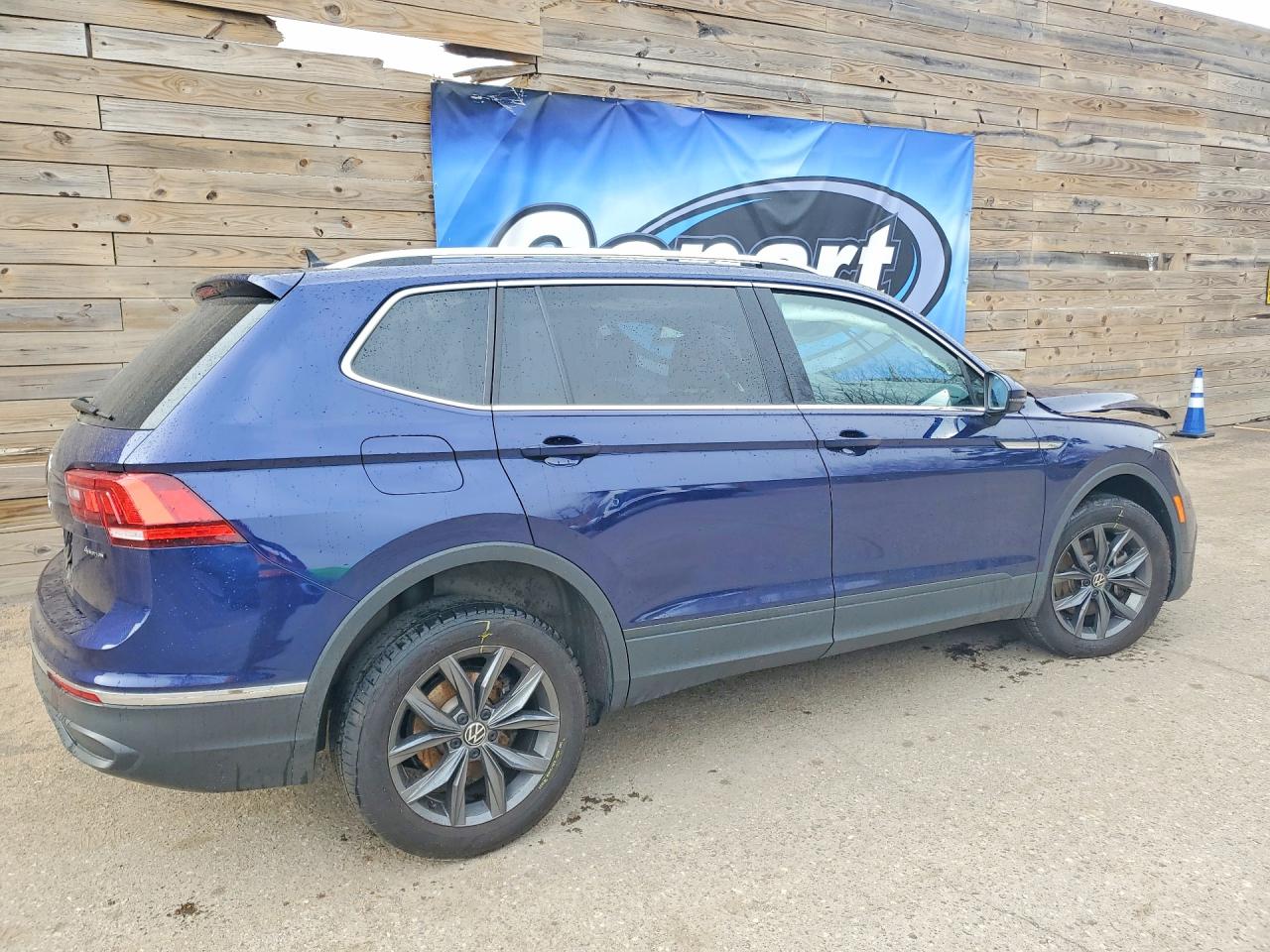 2022 VOLKSWAGEN TIGUAN SE — снимка 3