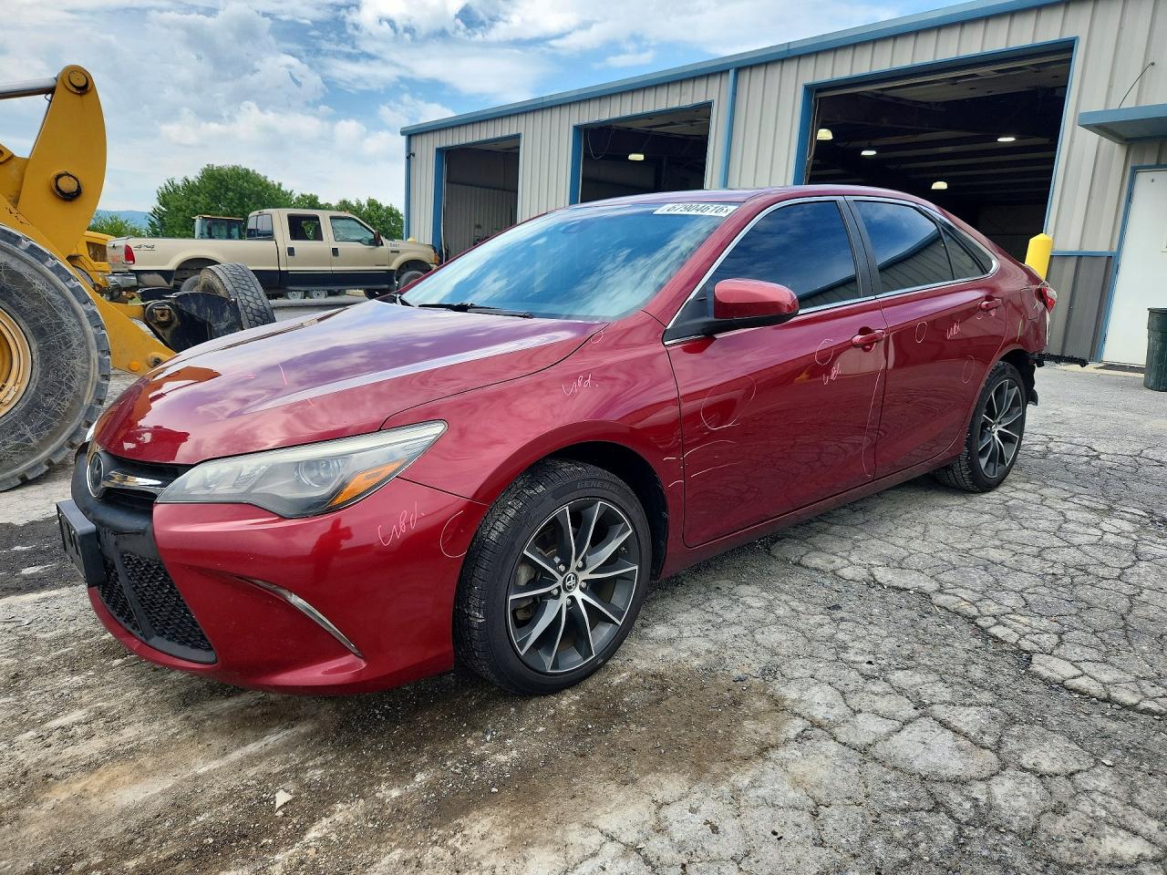 2017 TOYOTA CAMRY XSE V6