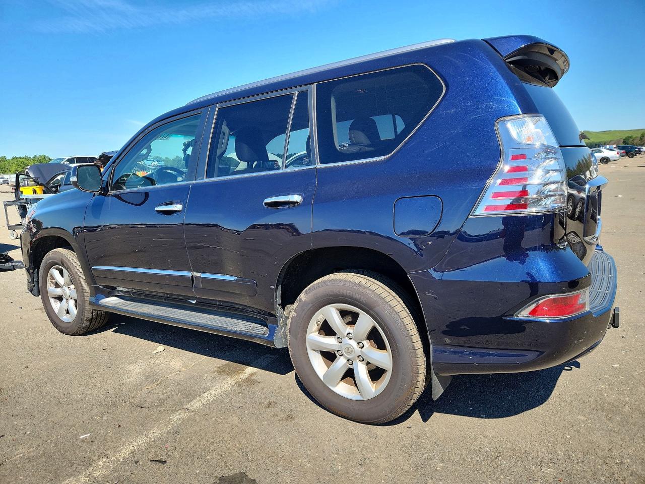 2017 LEXUS GX 460 — снимка 2