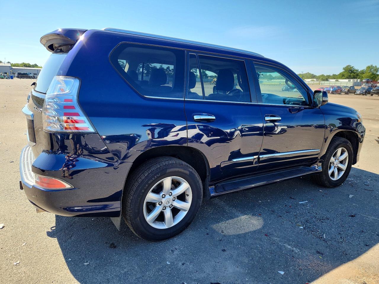 2017 LEXUS GX 460 — снимка 3