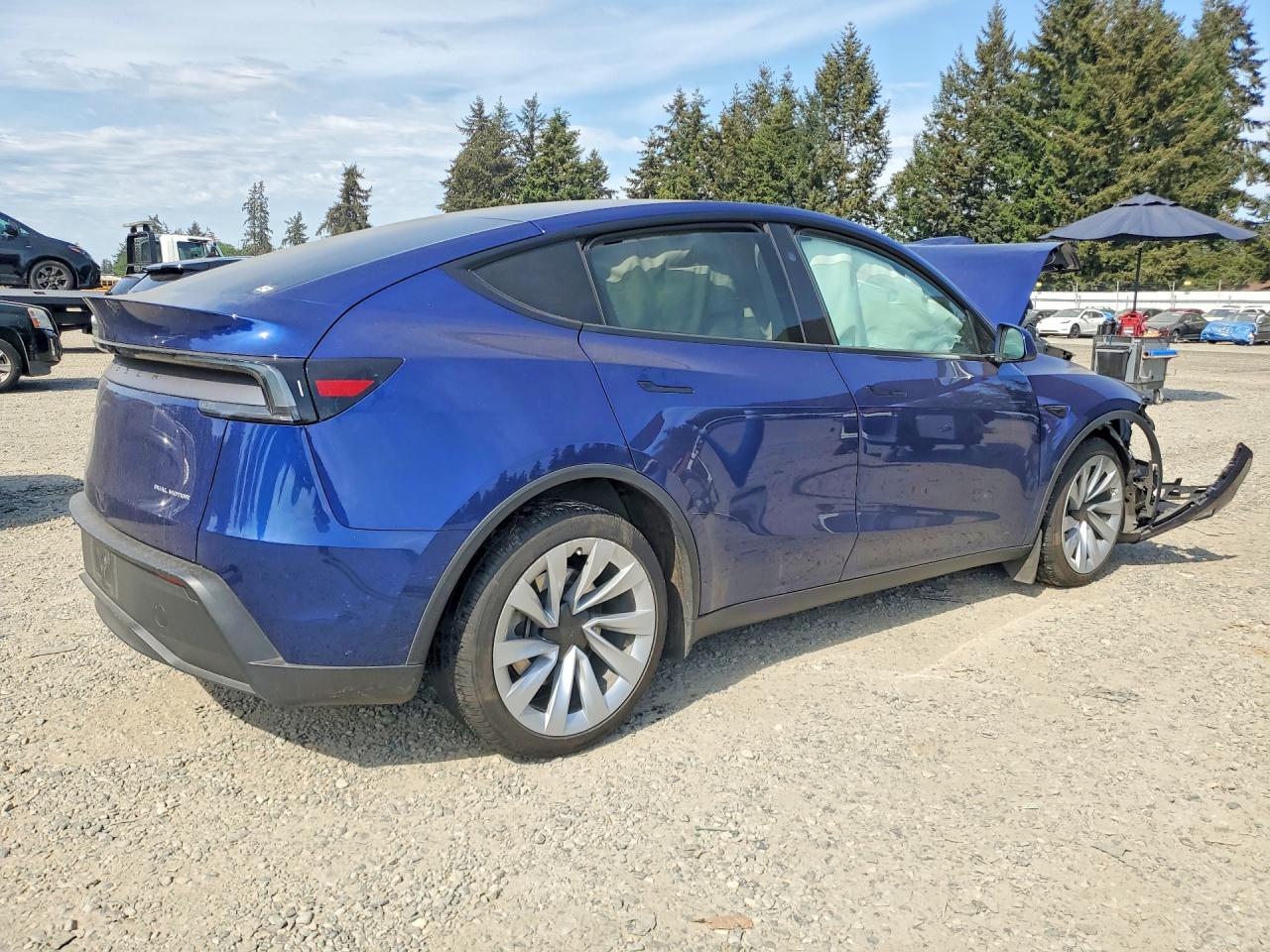 2026 TESLA MODEL Y — снимка 3
