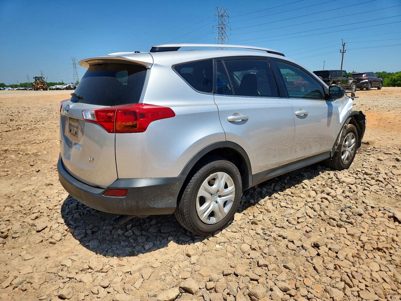 2015 TOYOTA RAV4 LE — снимка 3