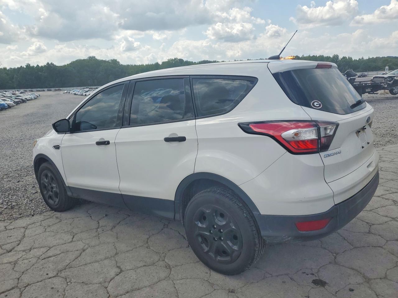 2017 FORD ESCAPE S — снимка 2