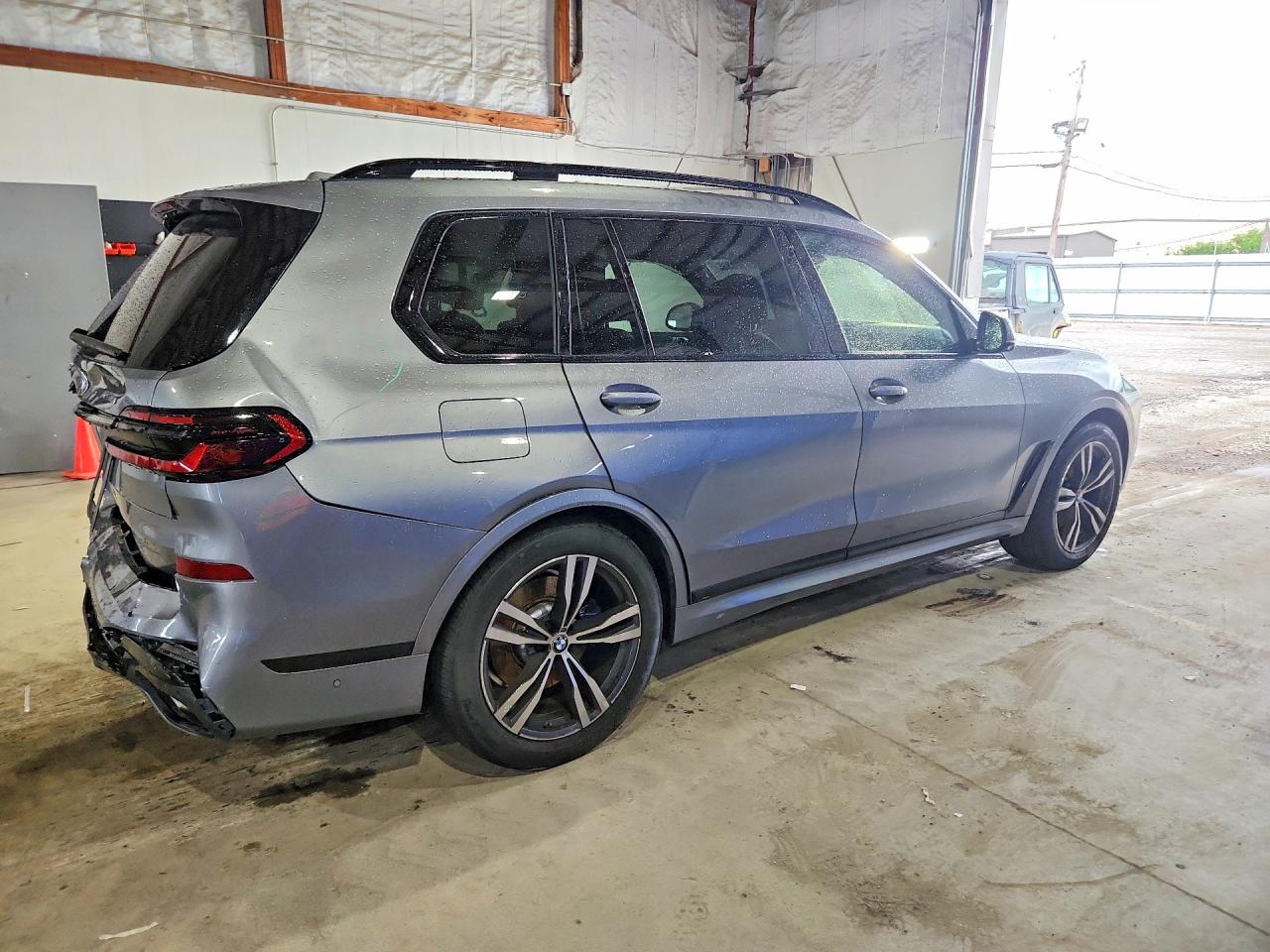 2024 BMW X7 XDRIVE40I — снимка 3