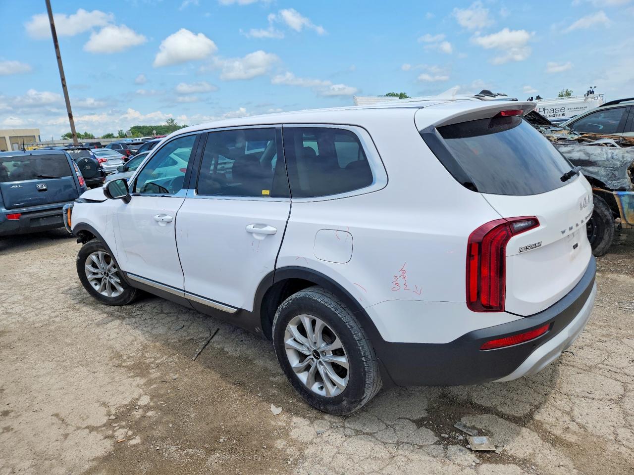 2022 KIA TELLURIDE LX — снимка 2