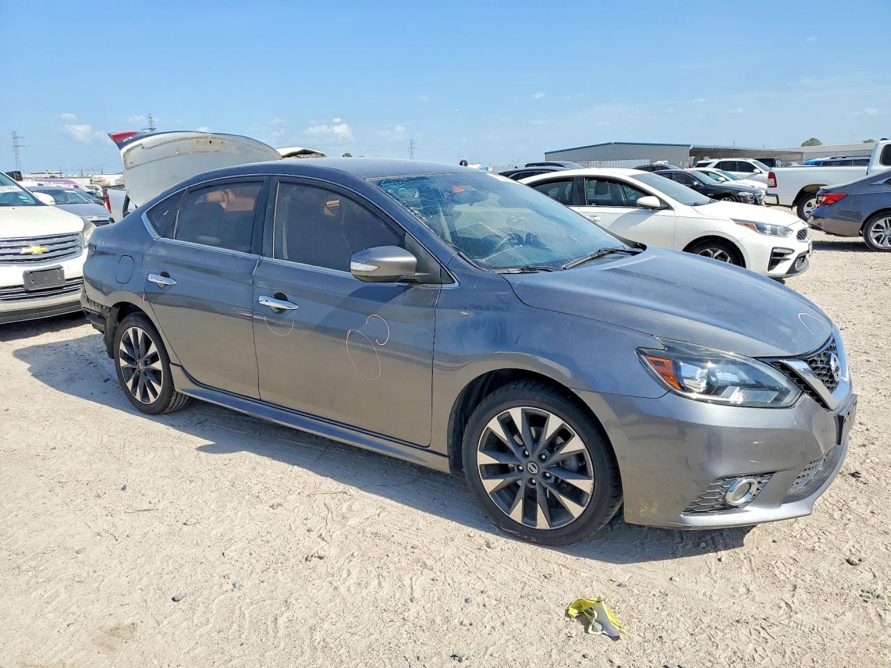 2019 NISSAN SENTRA SR — снимка 4