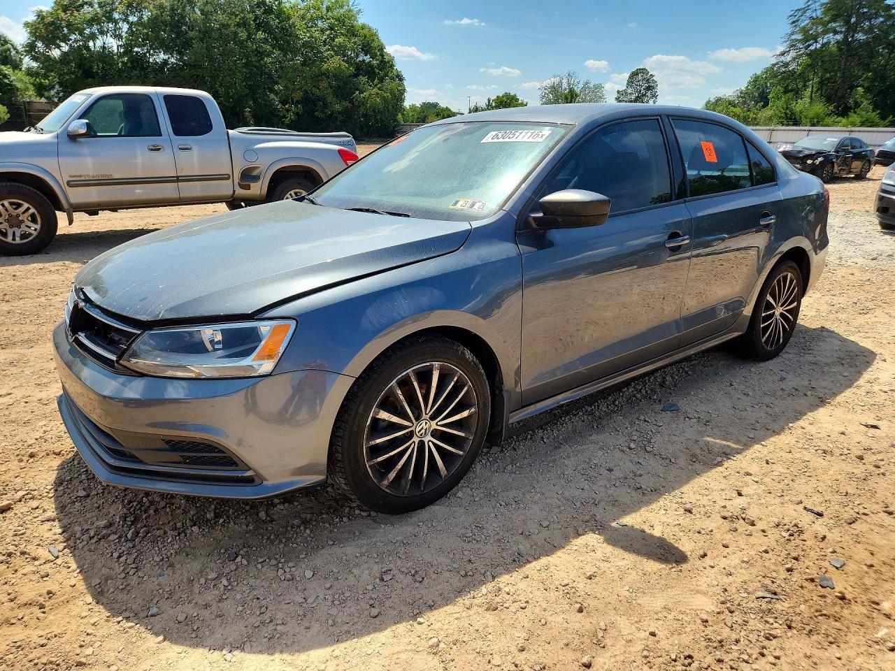 2015 VOLKSWAGEN JETTA SE