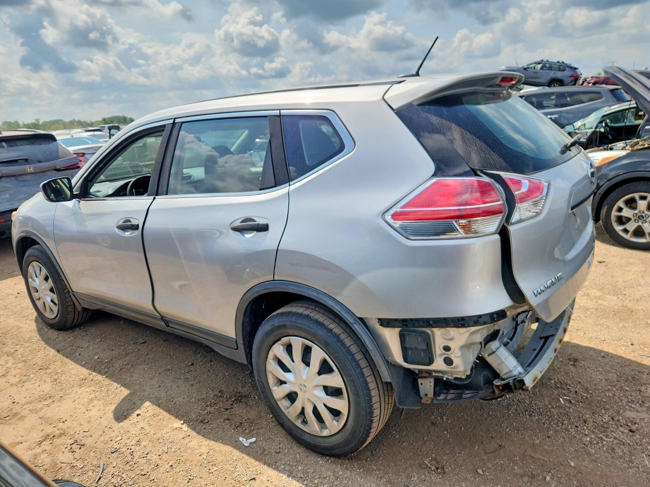 2016 NISSAN ROGUE S — снимка 2